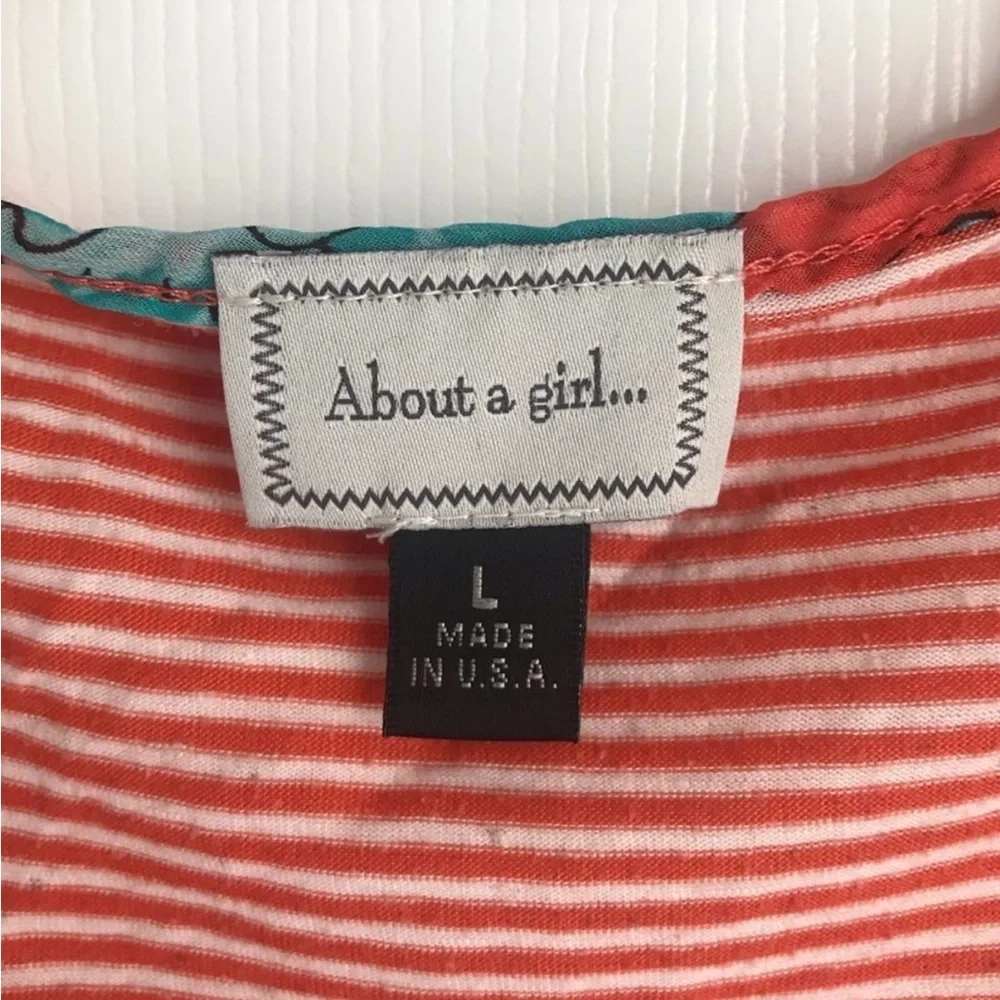 About a Girl... Lace Striped Floral Tie Front Top Orange White Blue Size L